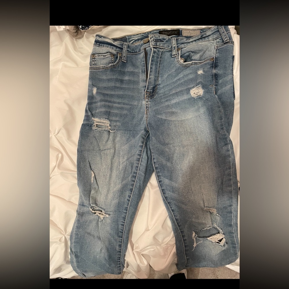 4 PAIRS FOR $35 AEROPOSTALE JEANS SIZE 8